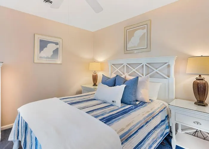 Lighthouse Point Villas