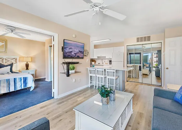 Lighthouse Point Villas